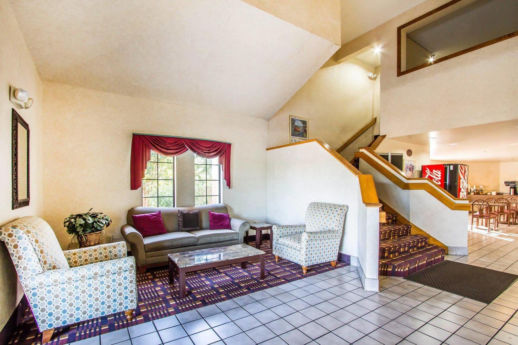 Rodeway Inn ממפיס מראה חיצוני תמונה