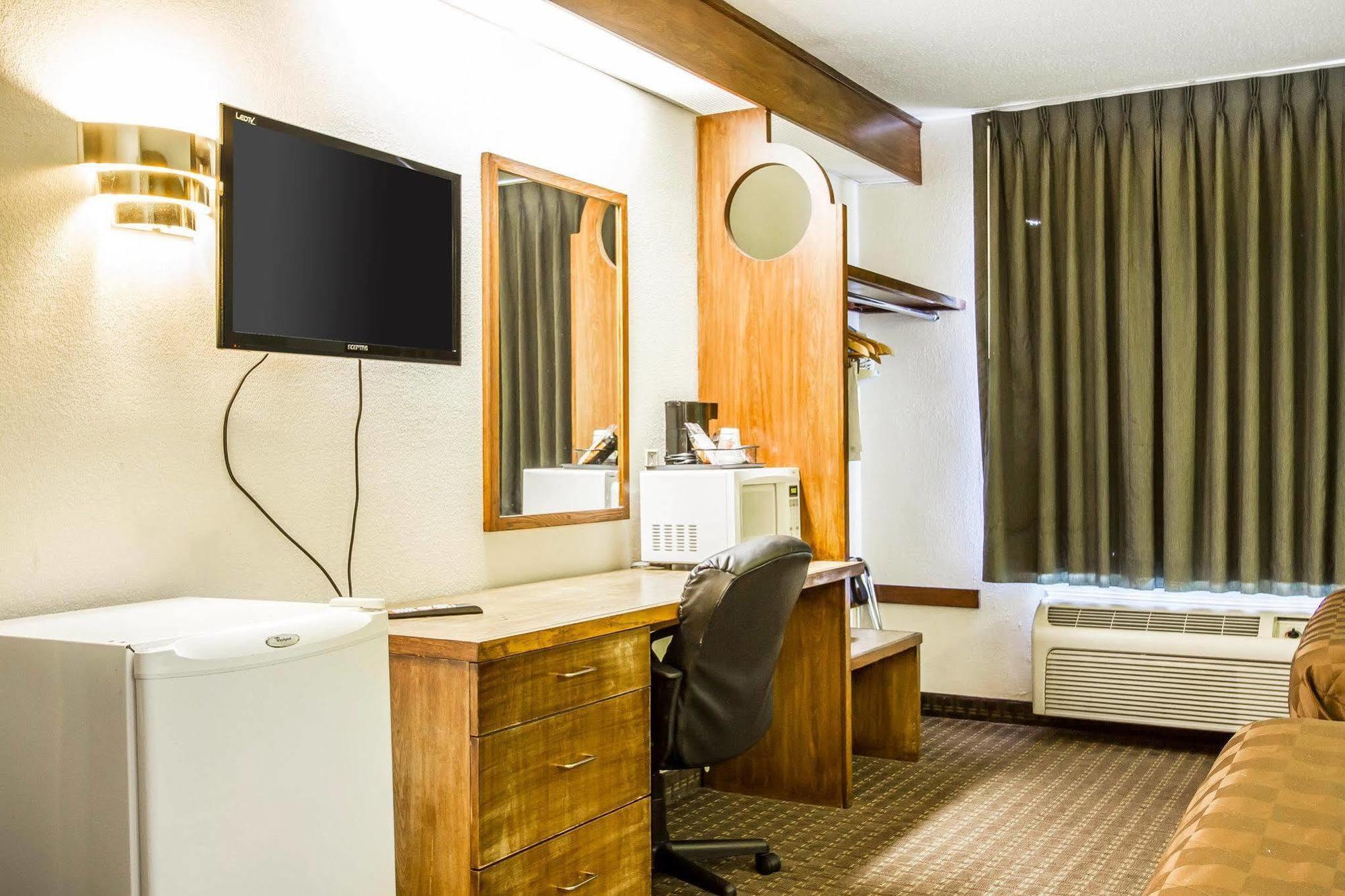 Rodeway Inn ממפיס מראה חיצוני תמונה