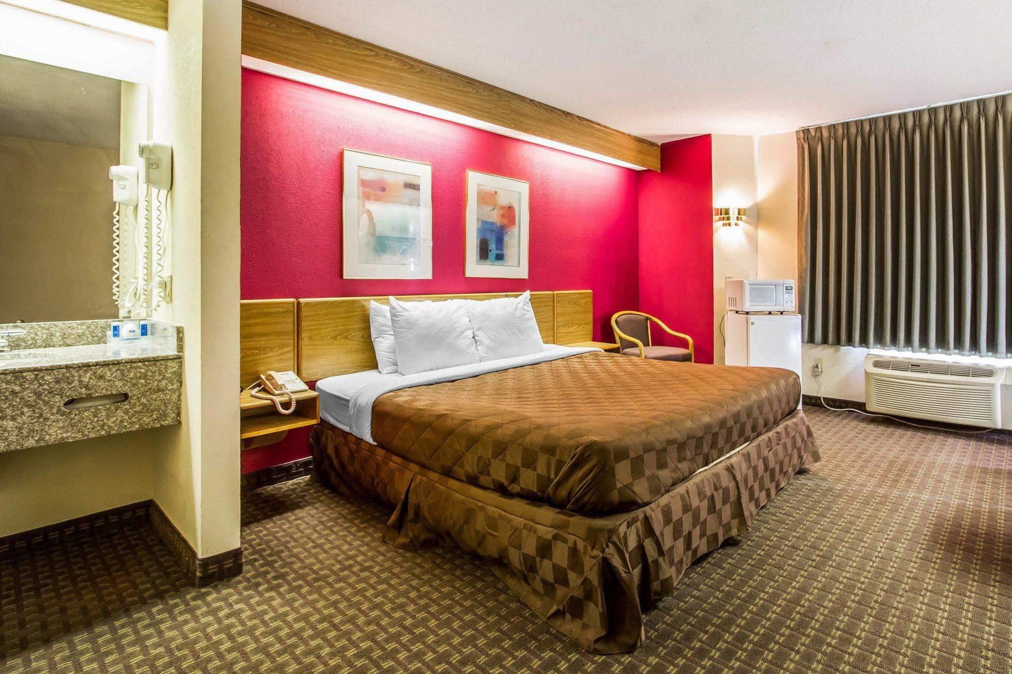 Rodeway Inn ממפיס מראה חיצוני תמונה